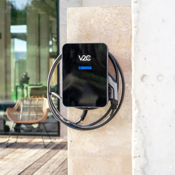 V2C Trydan elektrikli araç şarj istasyonu kurulumu — Garaj ve ev tipi şarj